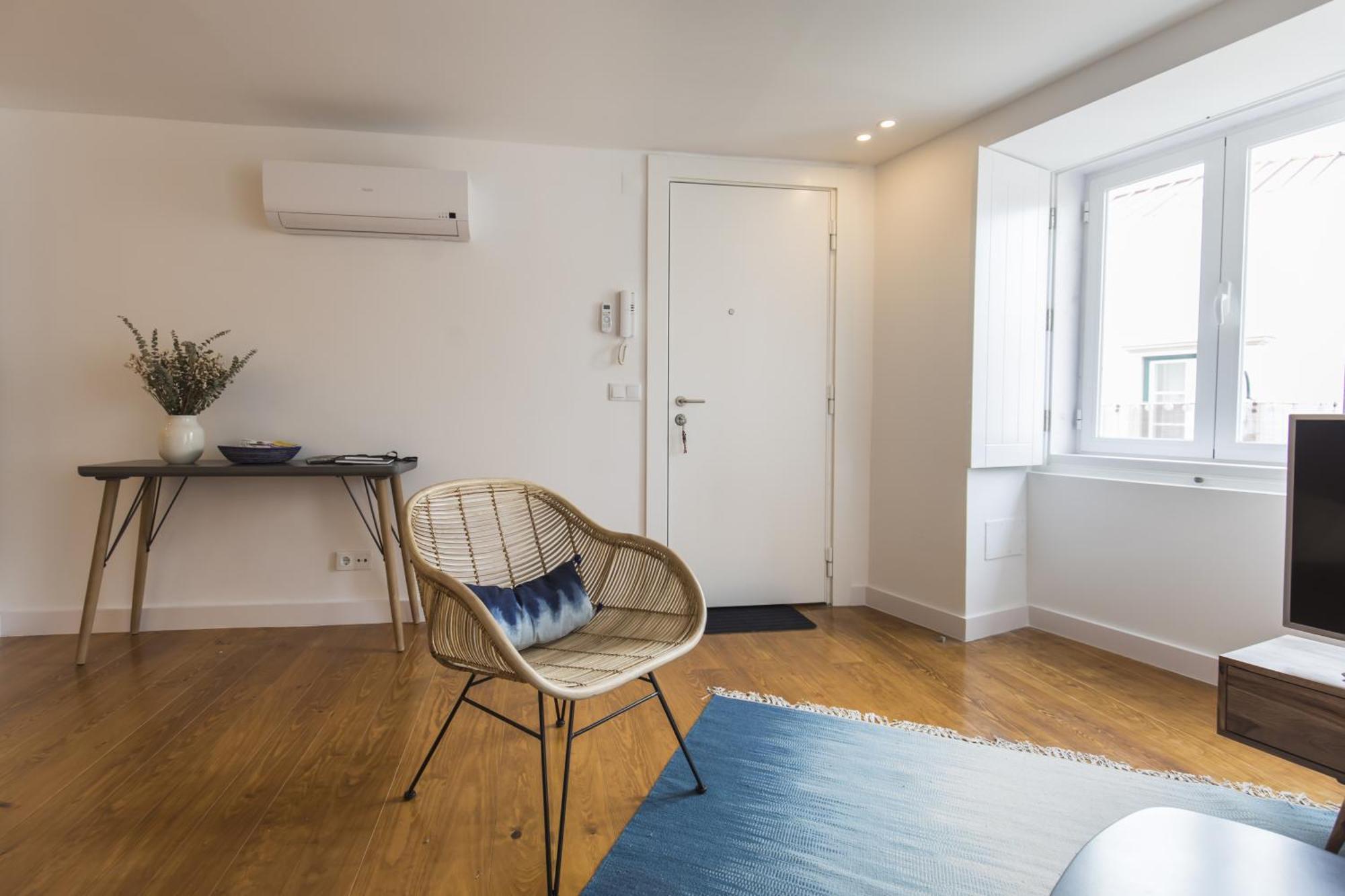 Lovely Duplex W Balcony * Lizbona