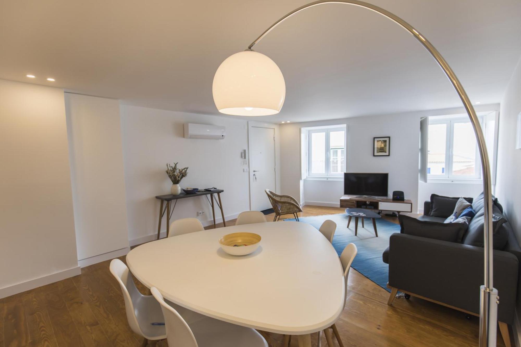Apartament Lovely Duplex W Balcony