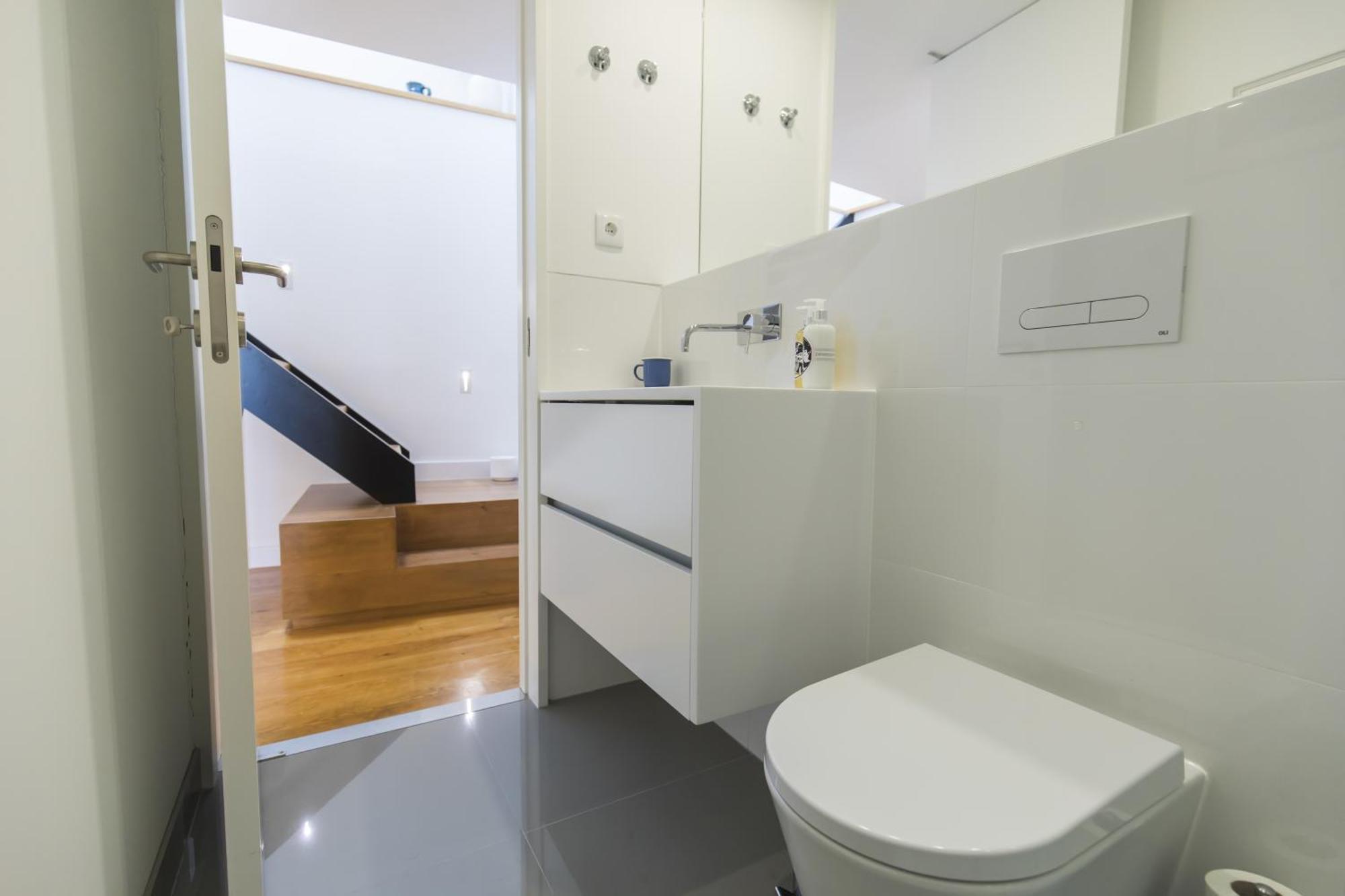 Apartament Lovely Duplex W Balcony