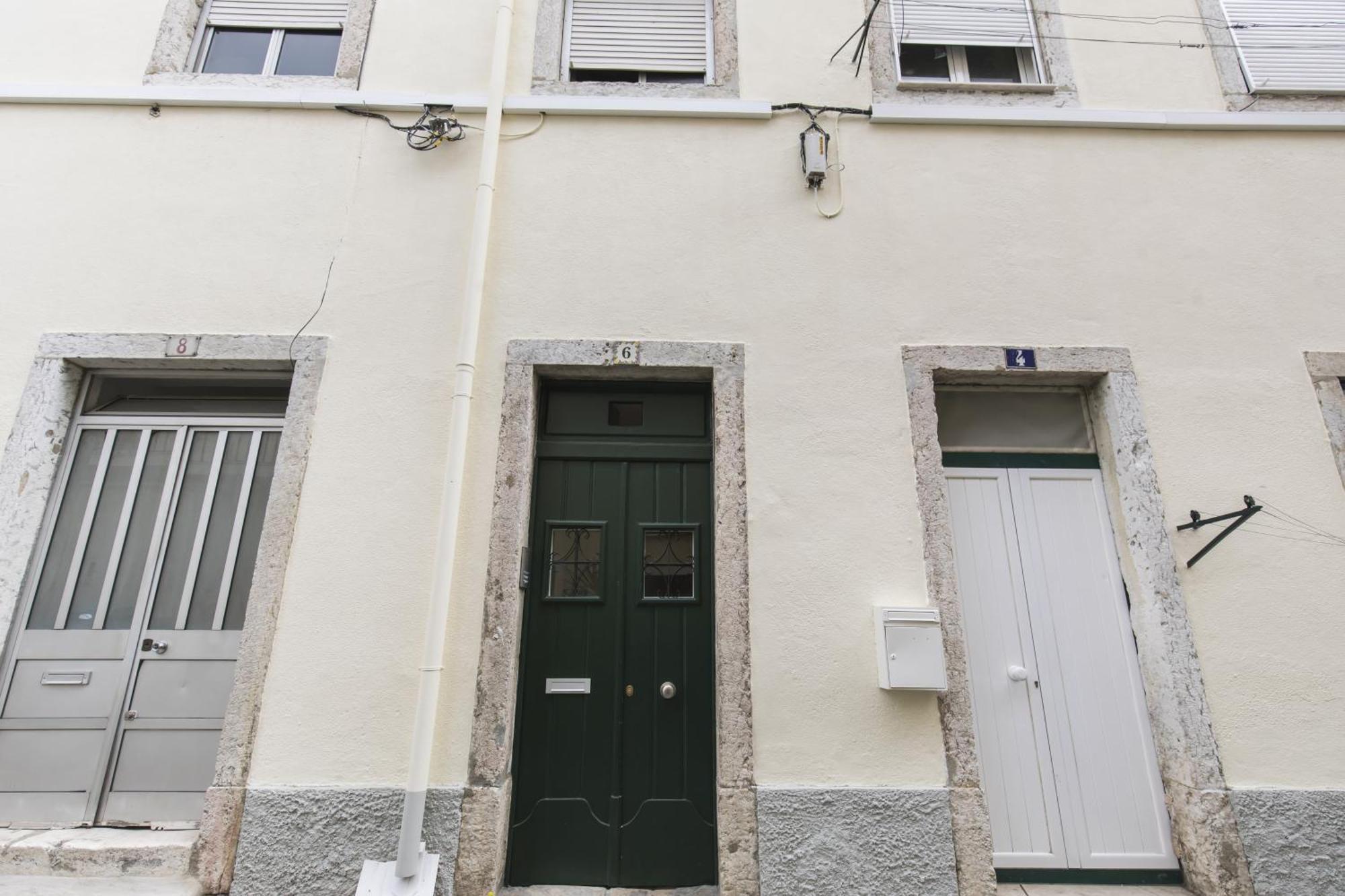 Lovely Duplex W Balcony Apartament
